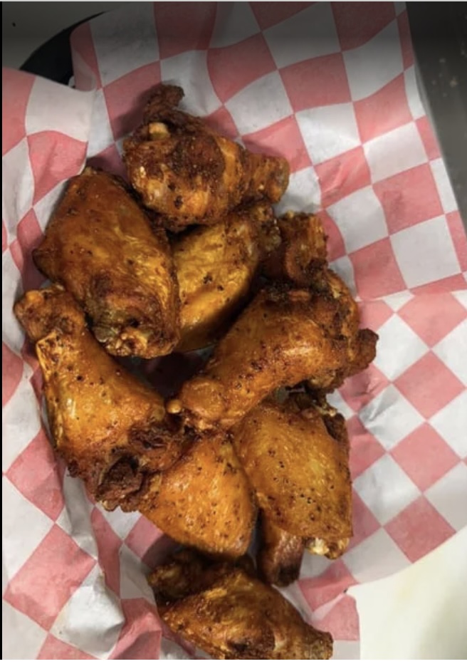 Parlay Wings at Parlay on Main